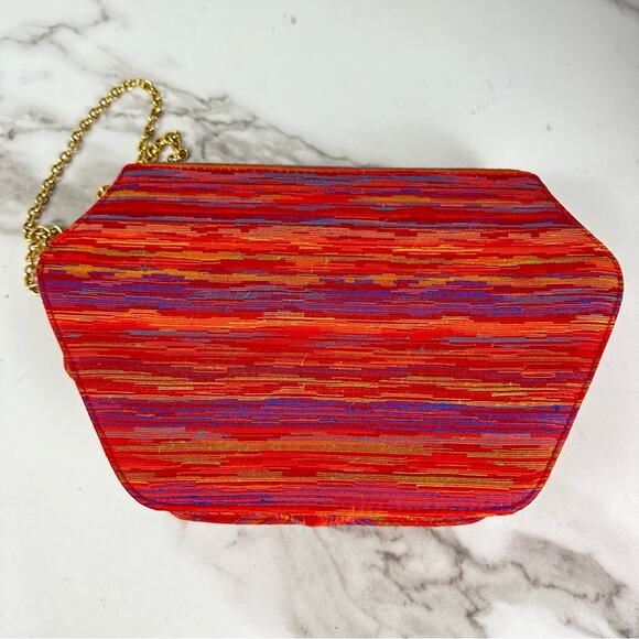 J.Renee Sunset Red Multicolor Printed Retro Crossbody Purse Gold Hardware in Box - Picture 3 of 10